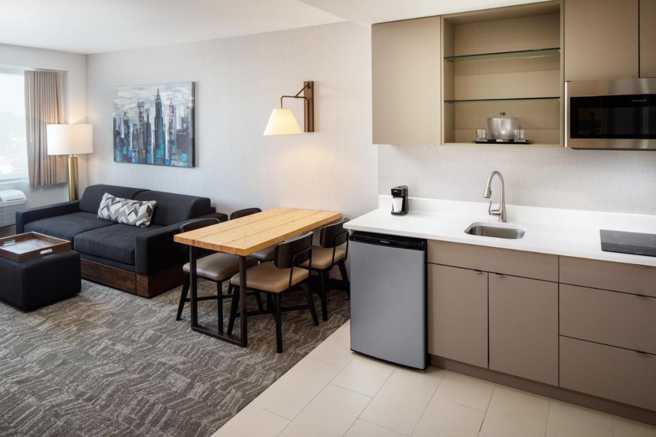 Springhill Suites By Marriott New York Jfk Airport Jamaica Exterior foto